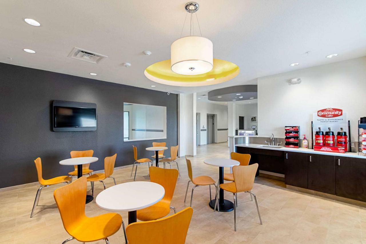 Studio 6 Austin Airport エクステリア 写真