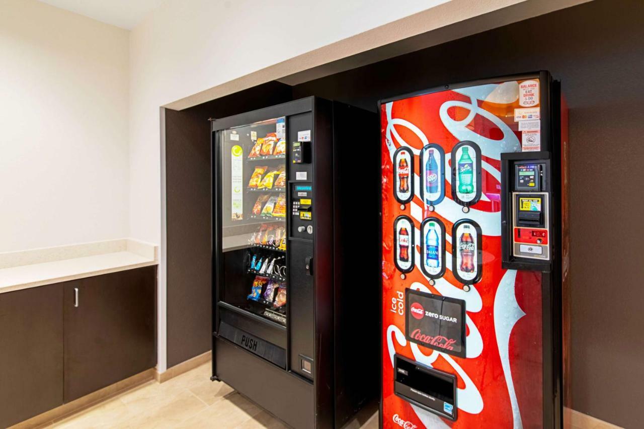 Studio 6 Austin Airport エクステリア 写真