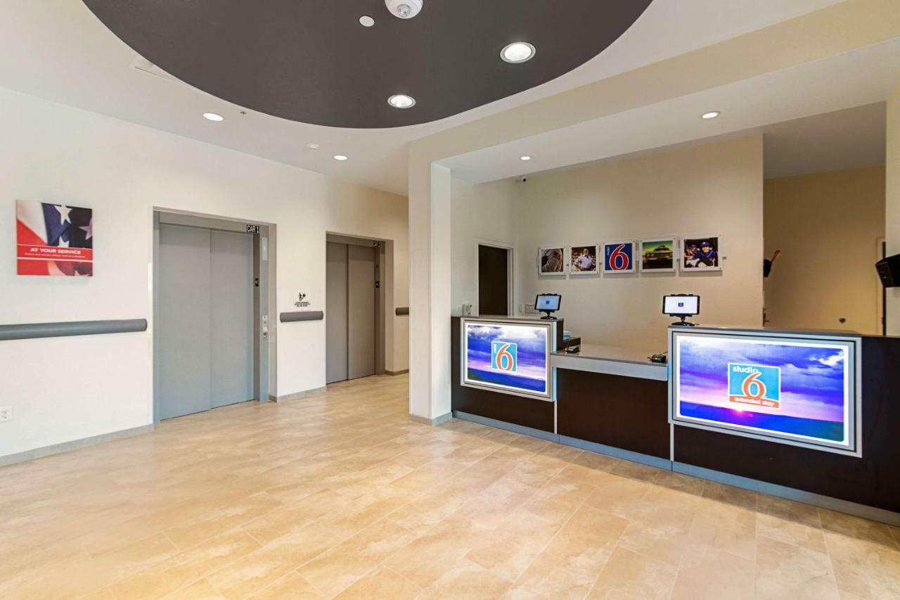 Studio 6 Austin Airport エクステリア 写真